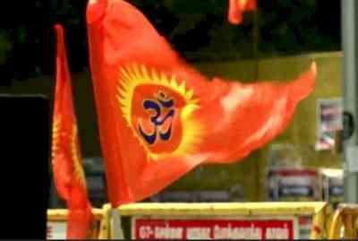 VHP to install flags with 'Om' at around 5 lakh houses