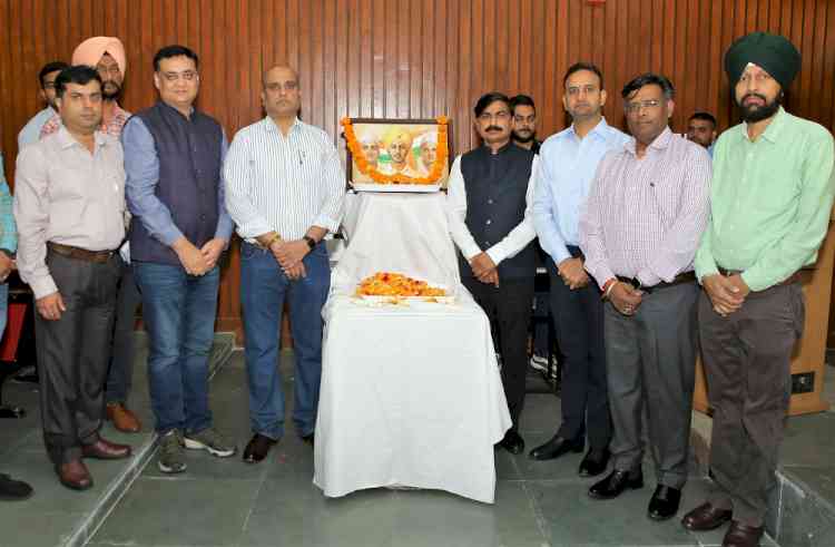 IKGPTU pays tributes to Shaheed-E-Azam S. Bhagat Singh, Sukhdev, Rajguru