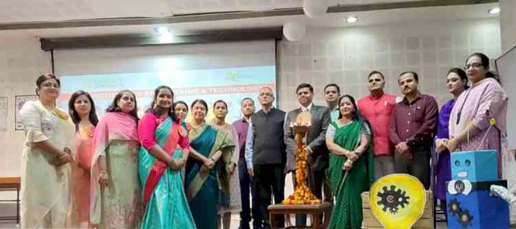 PSCST, NCTSC and DST sponsored national mathematics day celebrations at DAVIET 