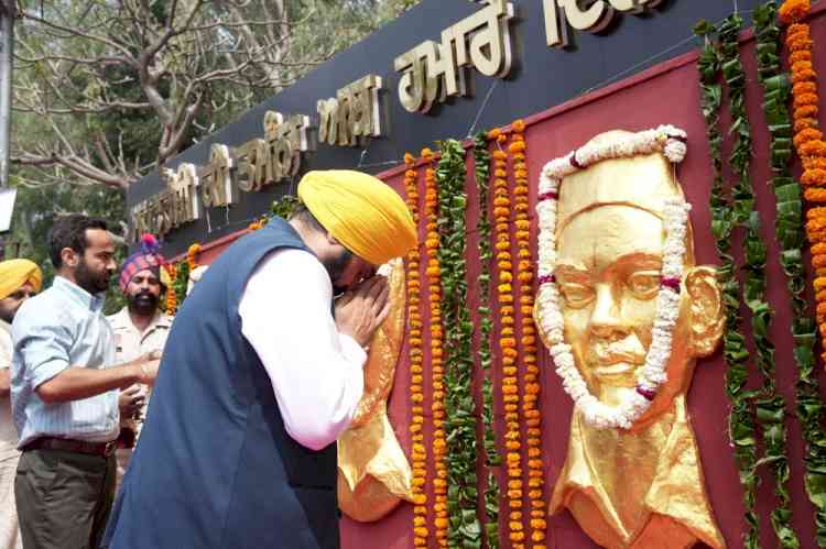 CM announces to give complete facelift to Hussainiwala Memorial