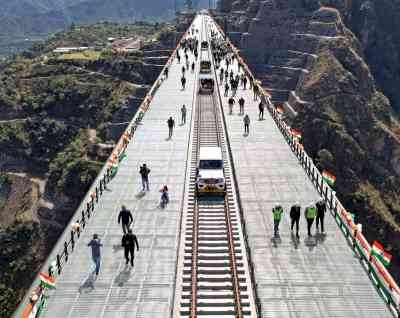 Railway Minister conducts first trial run on Chenab River rail bridge in J&K
