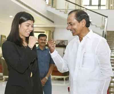 Telangana CM congratulates Nikhat Zareen on winning gold