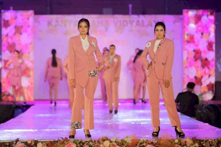 KMV- the Autonomous and Heritage Institution successfully organises Sukriti’ 23 Fashion Show