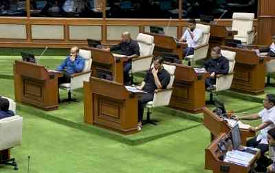 Cong MLAs in Goa wear black clothes to protest Rahul's LS disqualification