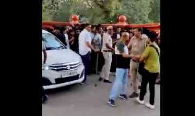 Ruckus at IP College fest in Delhi, 7 detained