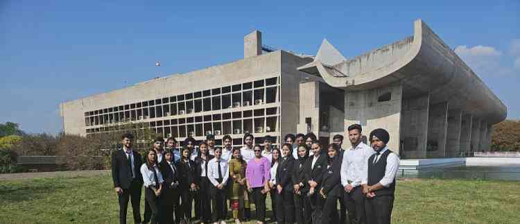 Students of School of Law, CT University, Ludhiana visits Punjab Vidhan Sabha