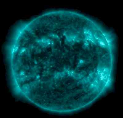 Sun emits powerful solar flare, causes blackouts: NASA