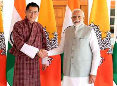 PM Modi meets Bhutan King, assures support to extend credit facility