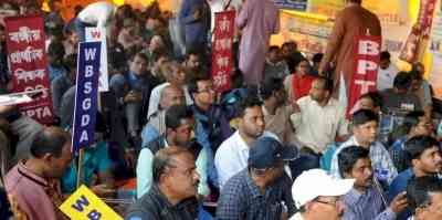 DA crisis: Bengal govt employees call cease work on Thursday, rally in Delhi