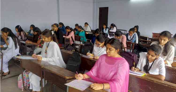 PCM SD College for Women organises essay writing competition