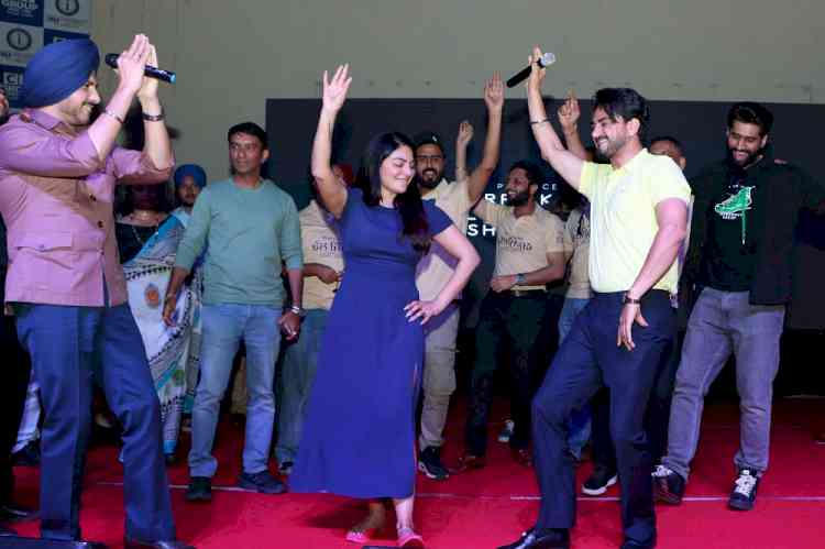 The star cast of the film ‘Chal Jindiye’ visited CT University