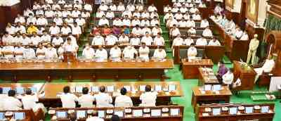 TN adopts resolution to fix time frame for Guvs to approve bills
