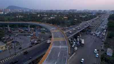 Vehicles can zoom from Mumbai-Thane-Navi Mumbai 'signal-free' now