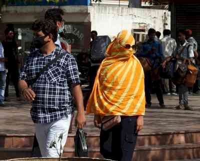 Delhi braces for heatwave as temperatures soar to season's highest at 39.4 degrees