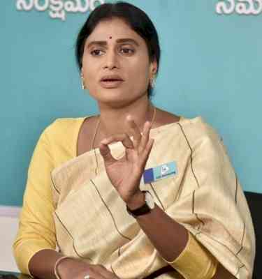 Sharmila to approach Telangana HC for protest permission