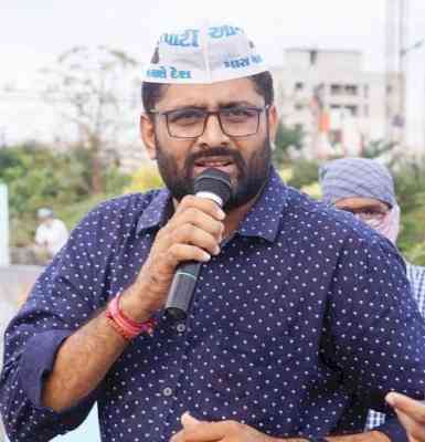 Surat police arrest AAP leader Gopal Italia for comments against BJP leaders