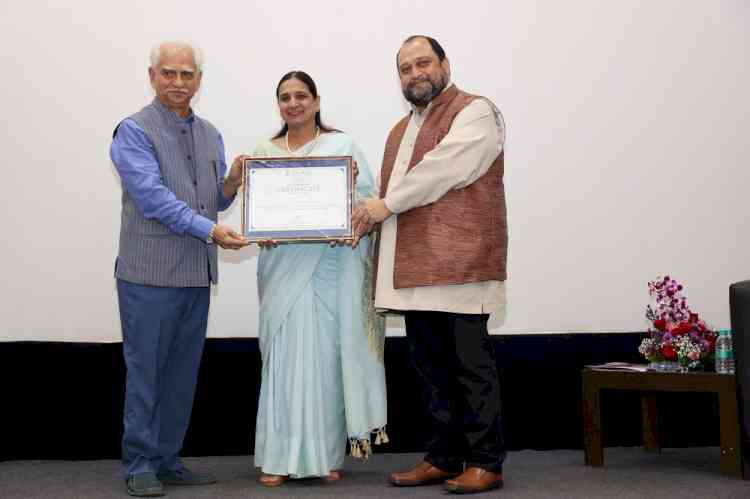 JD Institute of Fashion Technology awarded with “Centre of Excellence