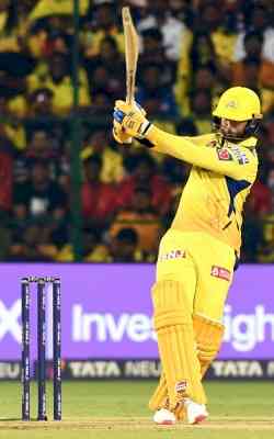 IPL 2023: Conway's batting style is very similar to Michael Hussey, says Irfan Pathan