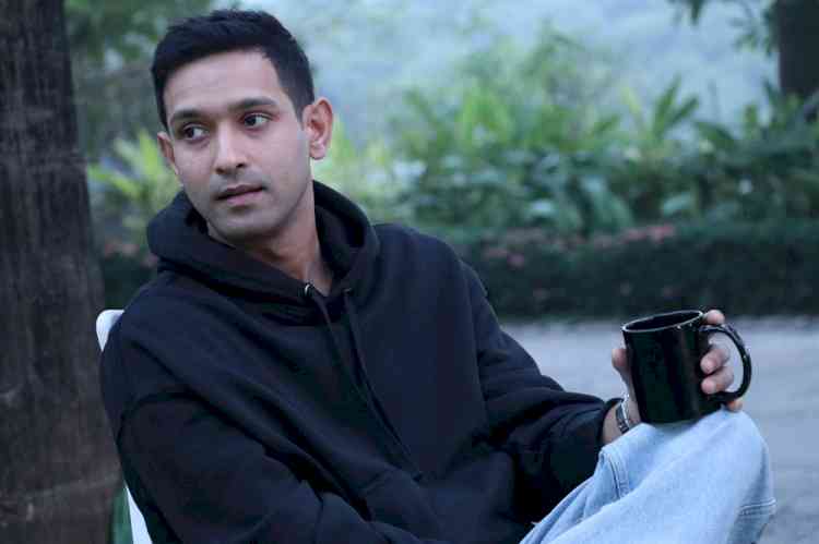 “If there is something, then why not with Crimes Aaj Kal Season 2”, says Vikrant Massey on hosting