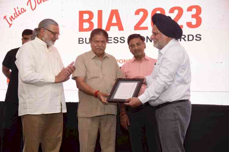 Business Icon Award to CBL for innovation