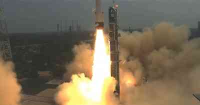 India successfully orbits 2 Singapore satellites (Ld)