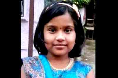 Kerala: Eight-year-old girl dies after mobile phone explodes