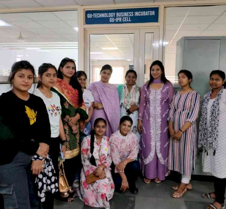 PCM S.D.College for Women organises Field Visit