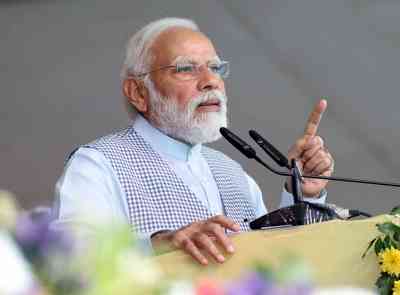 Congress called Ambedkar 'dagaabaaz', PM retorts to 'poisonous snake'