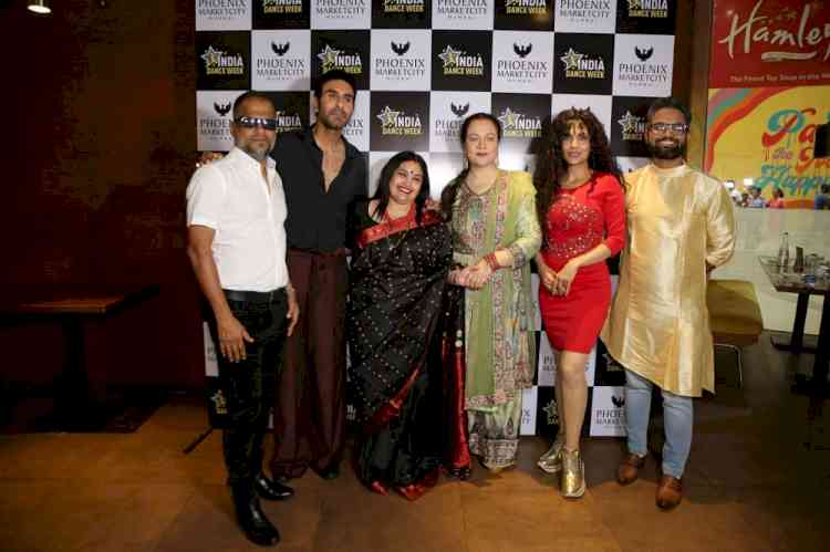 Bollywood Actress Mandakini Inaugurates Sandip Soparrkar’s India Dance Week Season 7