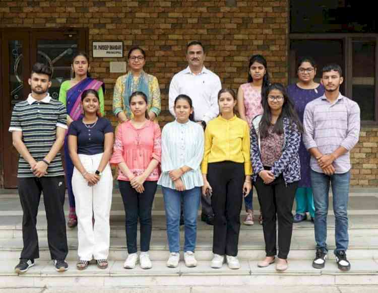 Doaba College Jalandhar Journalism Students bring laurels