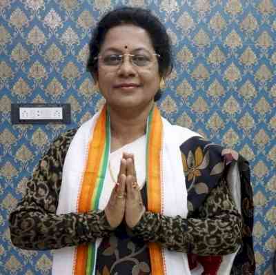 Political slugfest erupts over B'deshi citizenship of Trinamool candidate