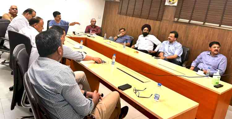 Review of achievements of first phase of Project on Hypertension & other Cardiac Diseases among Industrial Workforce of Ludhiana
