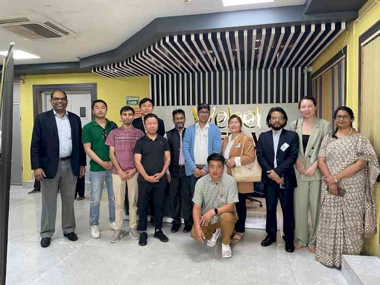 Delegation of award winners from maiden Bhutan Startup Summit along with members of CII Eastern India visit Webel-Fujisoft-Vara CoE