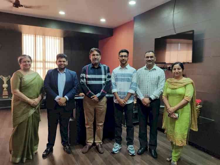 Ivy World School congratulates two alumni on joining Indian Armed Forces