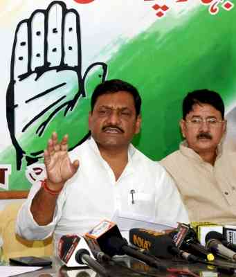 Bihar Congress files FIR against K'taka BJP leader for 'threat' to Kharge