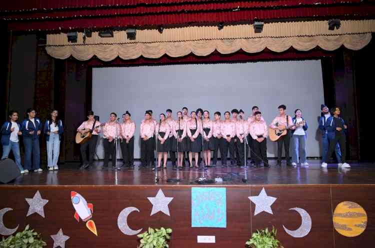 Form Assembly of Class IX held at Sat Paul Mittal School