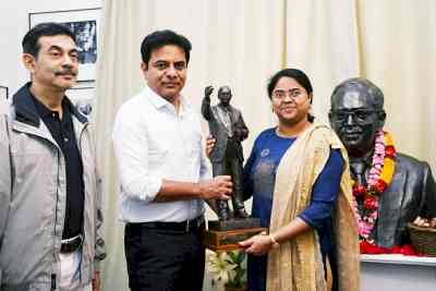 KTR presents replica of Ambedkar's statue to Ambedkar Museum London