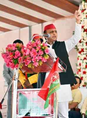 Akhilesh finally agrees to support Congress in 2024 LS polls
