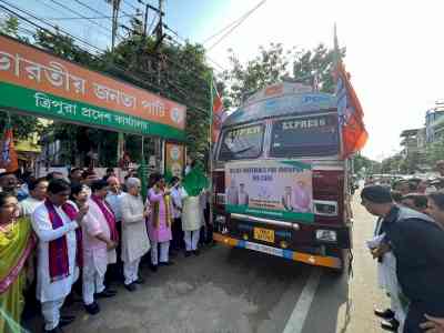 Tripura CM flags off truck carrying relief materials for Manipur
