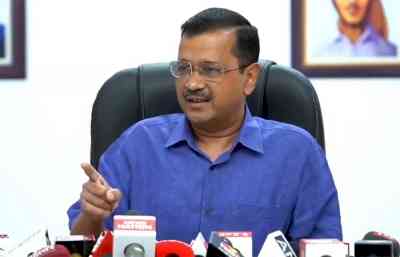 Kejriwal to meet chiefs of Oppn parties to seek support against Centre's ordinance