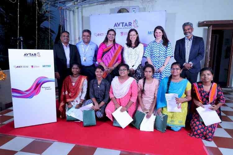 Avtar presents Scholarships to Girl Students from Govt and Corporation Schools to pursue tertiary education in STEM, Arts & Commerce