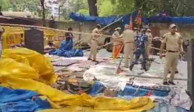 All protesting wrestlers detained, Delhi Police remove tents at Jantar Mantar