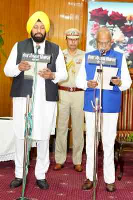 Newly-inducted ministers in Punjab get portfolios