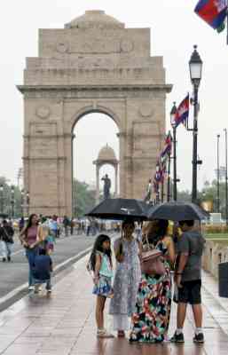 IMD issues 'yellow' alert for Delhi after rain
