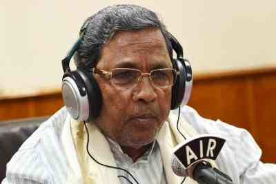 Universities should not indulge in dividing society: Siddaramaiah