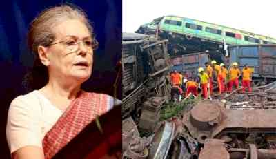 Sonia Gandhi mourns loss of lives in Odisha train tragedy