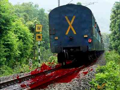 Goods train wagons run over eight workers in Odisha, six killed (Lead)