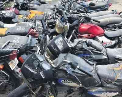 Chennai police to auction off two-wheelers abandoned in streets, parking lots