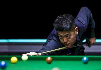 Two Chinese snooker players given lifetime bans for match-fixing