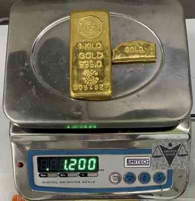 2 arrested at Delhi airport with gold worth over Rs 62 lakhs